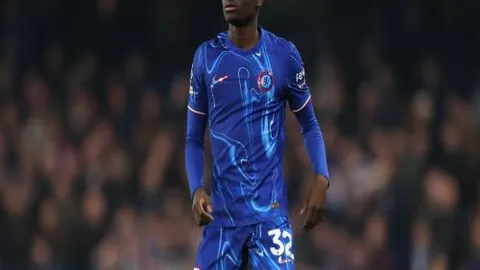 中超焦点战：上海申花1-2逆转胜长春亚泰