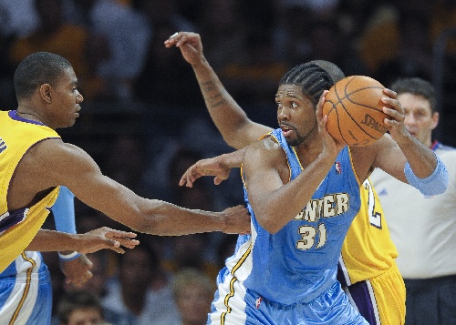 国米前球星点评：奥纳纳扑救风格过于浮夸，国米出售他决策明智